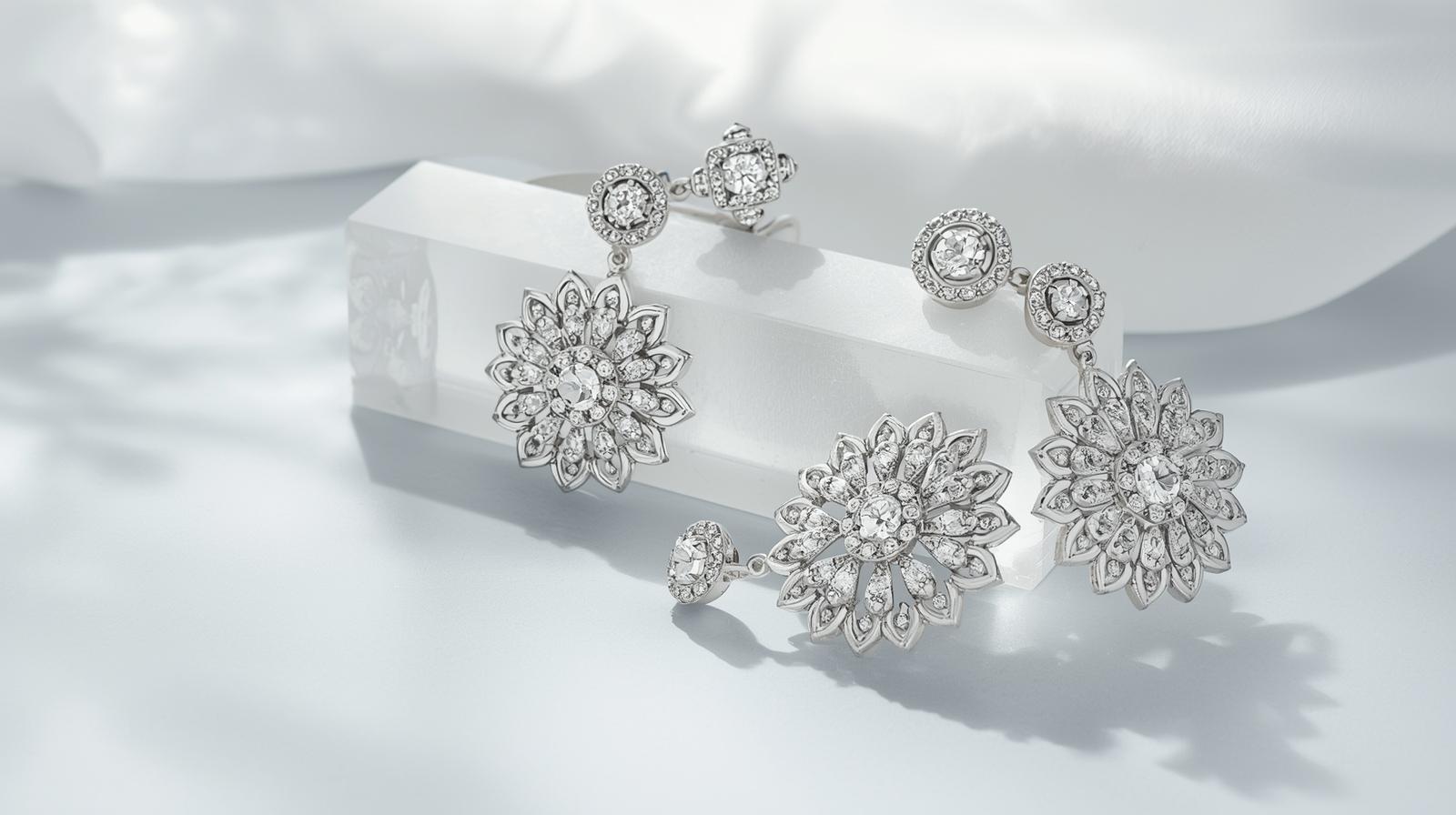 Silver Jewellery Manufacturers in Jaipur with diamond set , pprofessional image